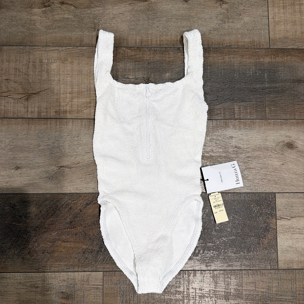 Hunza G Dallas one piece swimsuit in white NWT - Picture 2 of 7